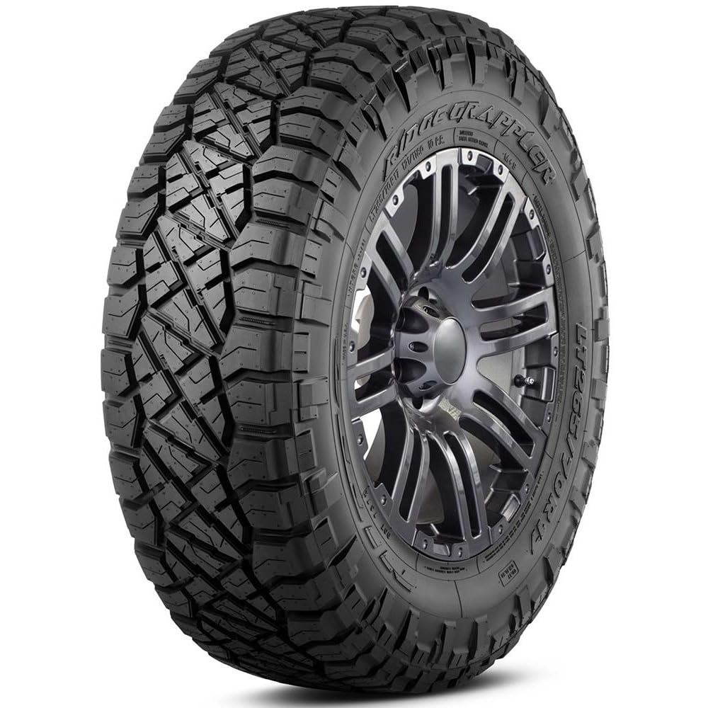265/70R18 116T Tire P615