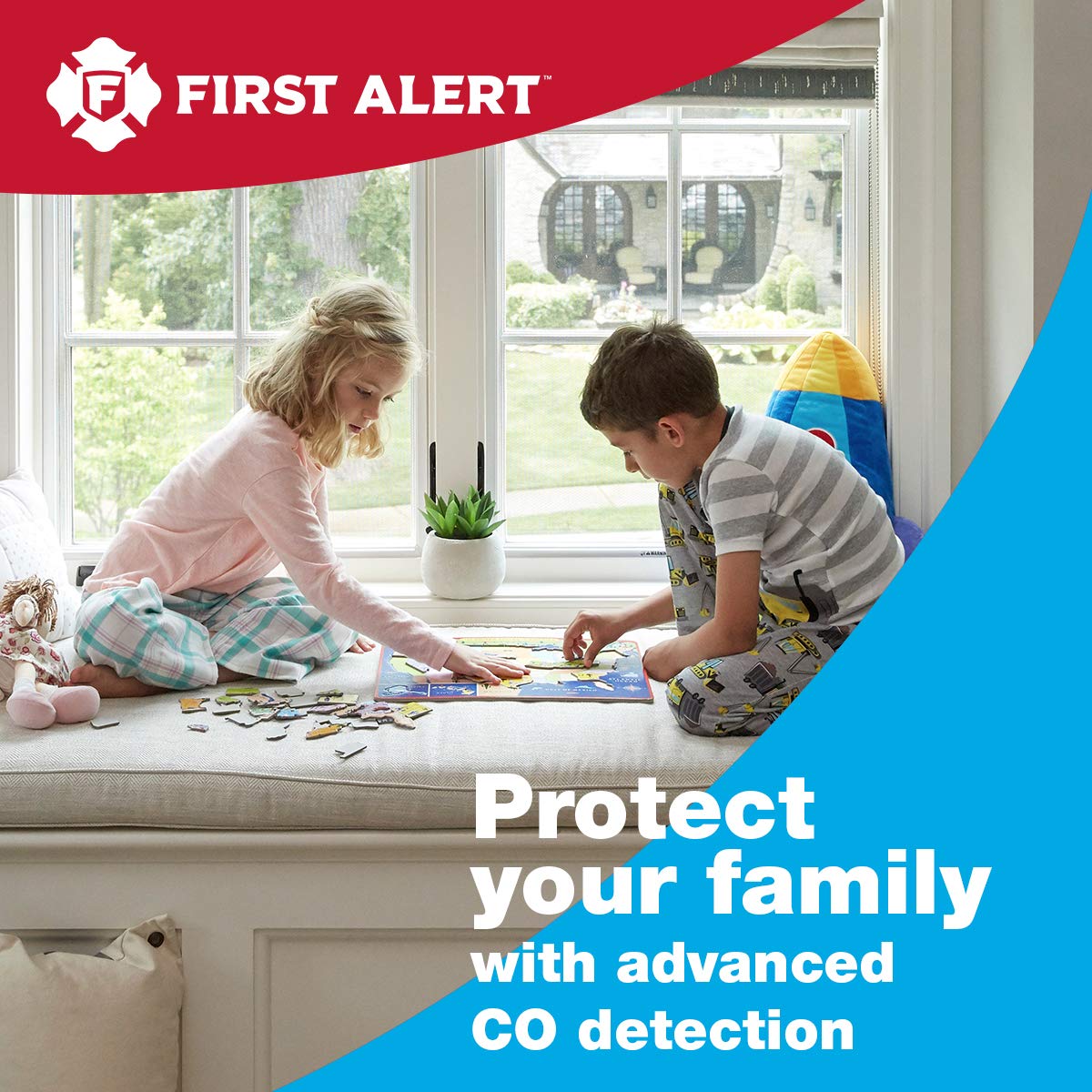 Plug in Carbon Monoxide Alarm with Digital Display I355942