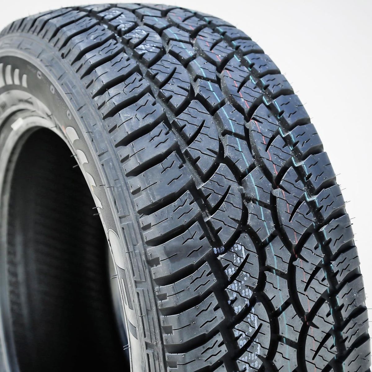 265/70R18 116T All Terrain Tire Y896